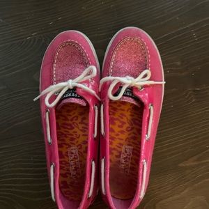 Sperry size 4.5 pink loafers